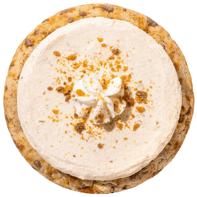 Peanut Butter Crunch Milkshake Cookie, Crumbl Cookies flavor